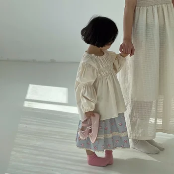 Весна 2023 года, однотонные блузки со складками и длинными рукавами для маленьких девочек, детские хлопковые повседневные топы